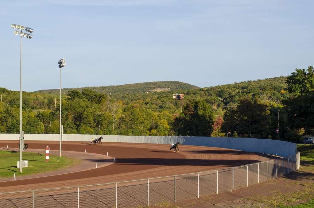 Mohegan Pennsylvania - Adults Only Уилкс-Барре Удобства фото