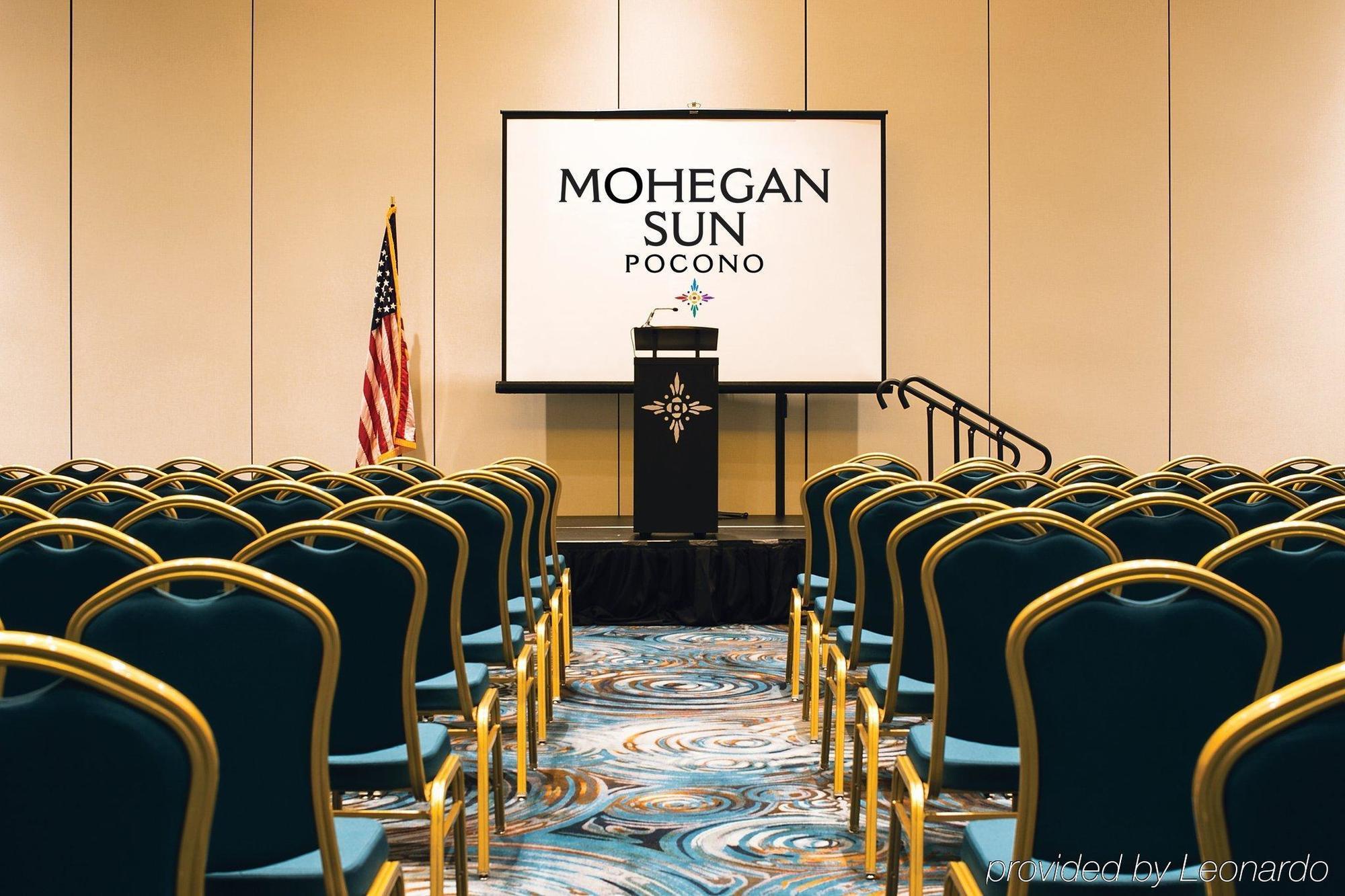 Mohegan Pennsylvania - Adults Only Уилкс-Барре Экстерьер фото
